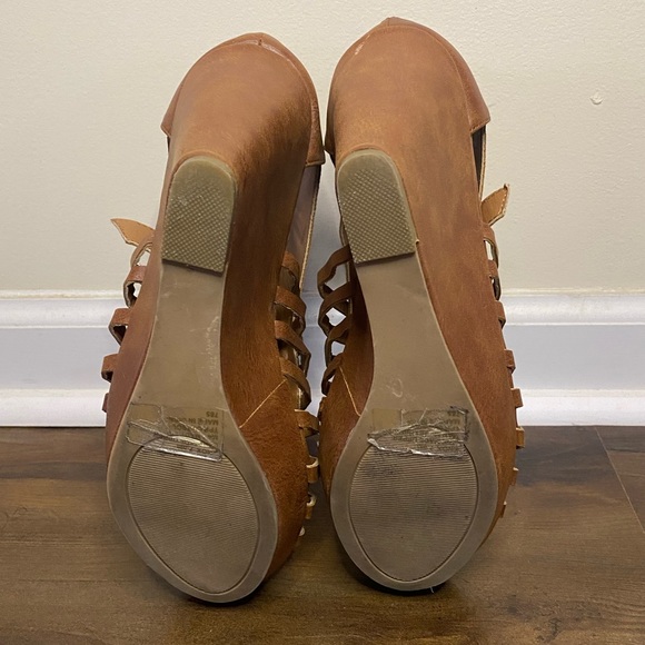 Steve Madden Brown Wedges Size 7.5 - Picture 4 of 4